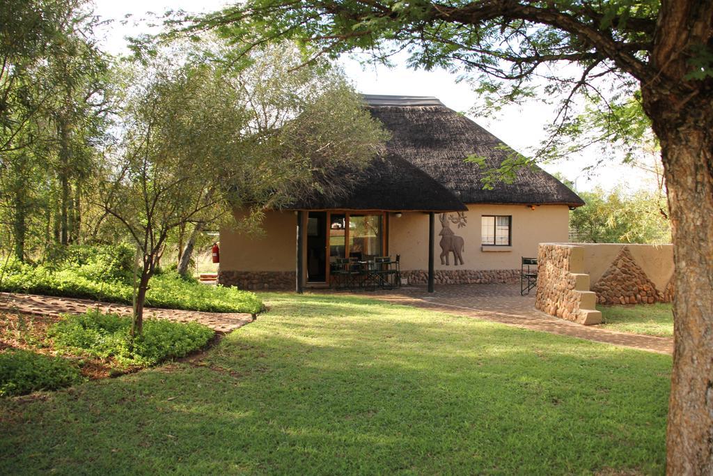 Ukutula Lion Lodge Beestekraal  Habitación foto